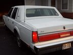 Thumbnail Photo 12 for 1987 Lincoln Town Car Signature